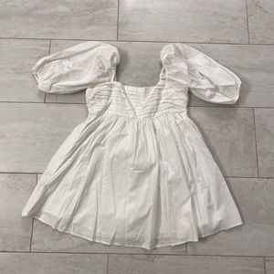 White puff sleeve mini dress
